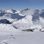 Hirschen Wohlfuehlhotel Bregenzerwald ホテル
