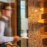Hirschen Wohlfuehlhotel Bregenzerwald ホテル ショペルナウ