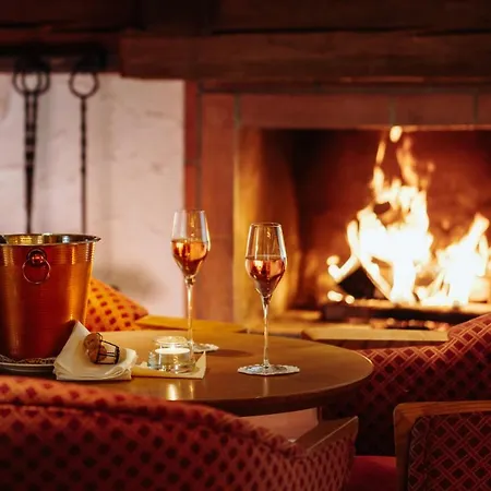 Hirschen Wohlfuehlhotel 4*