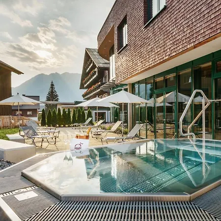 Hirschen Wohlfuehlhotel Bregenzerwald
