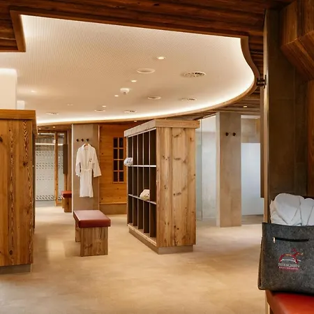 Hirschen Wohlfuehlhotel Bregenzerwald Schoppernau