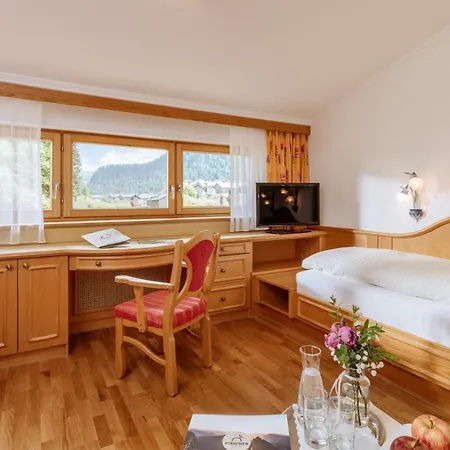 Hotel Hirschen Wohlfuhlhotel Schoppernau