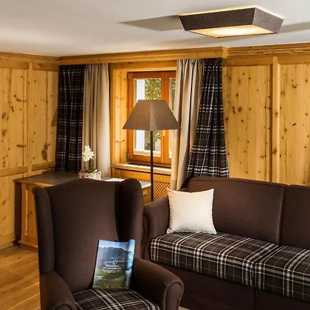 Hirschen Wohlfuehlhotel Hotel Schoppernau