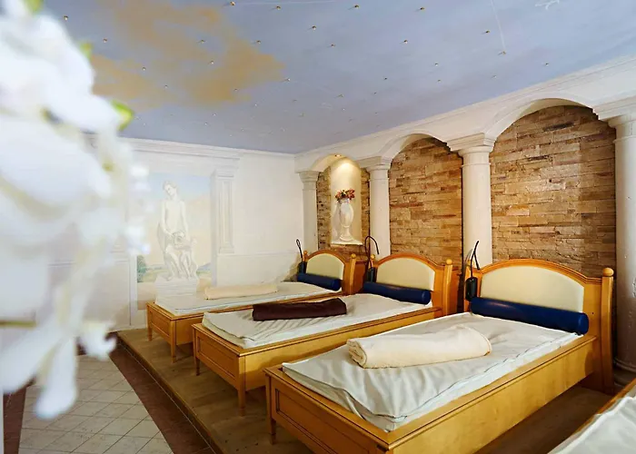 Hirschen Wohlfühlhotel 4*